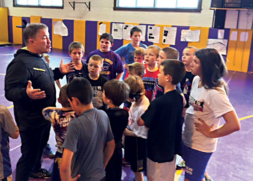 v26i8 fraser with kids