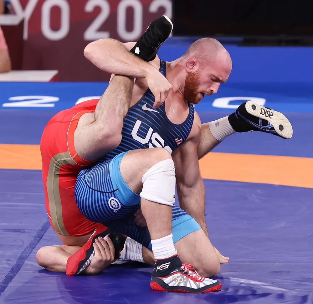 snyder vs sadulaev
