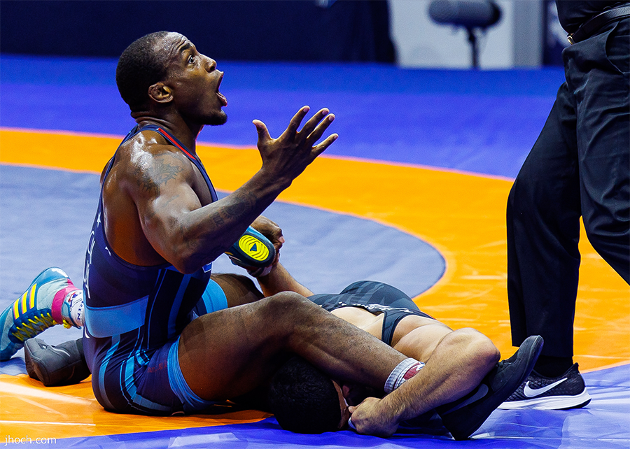 cox arguing to ref at worlds gold